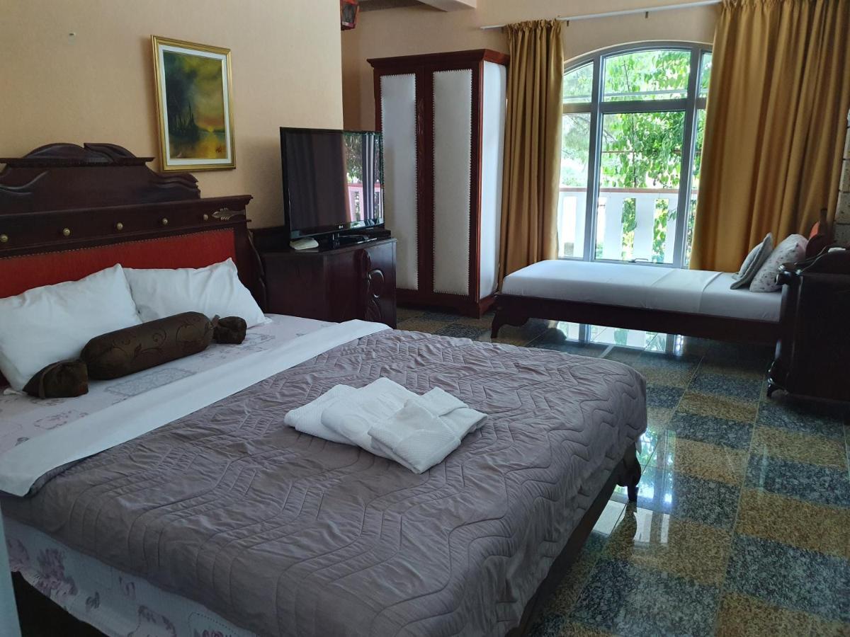 Sunset View Apartments بار المظهر الخارجي الصورة