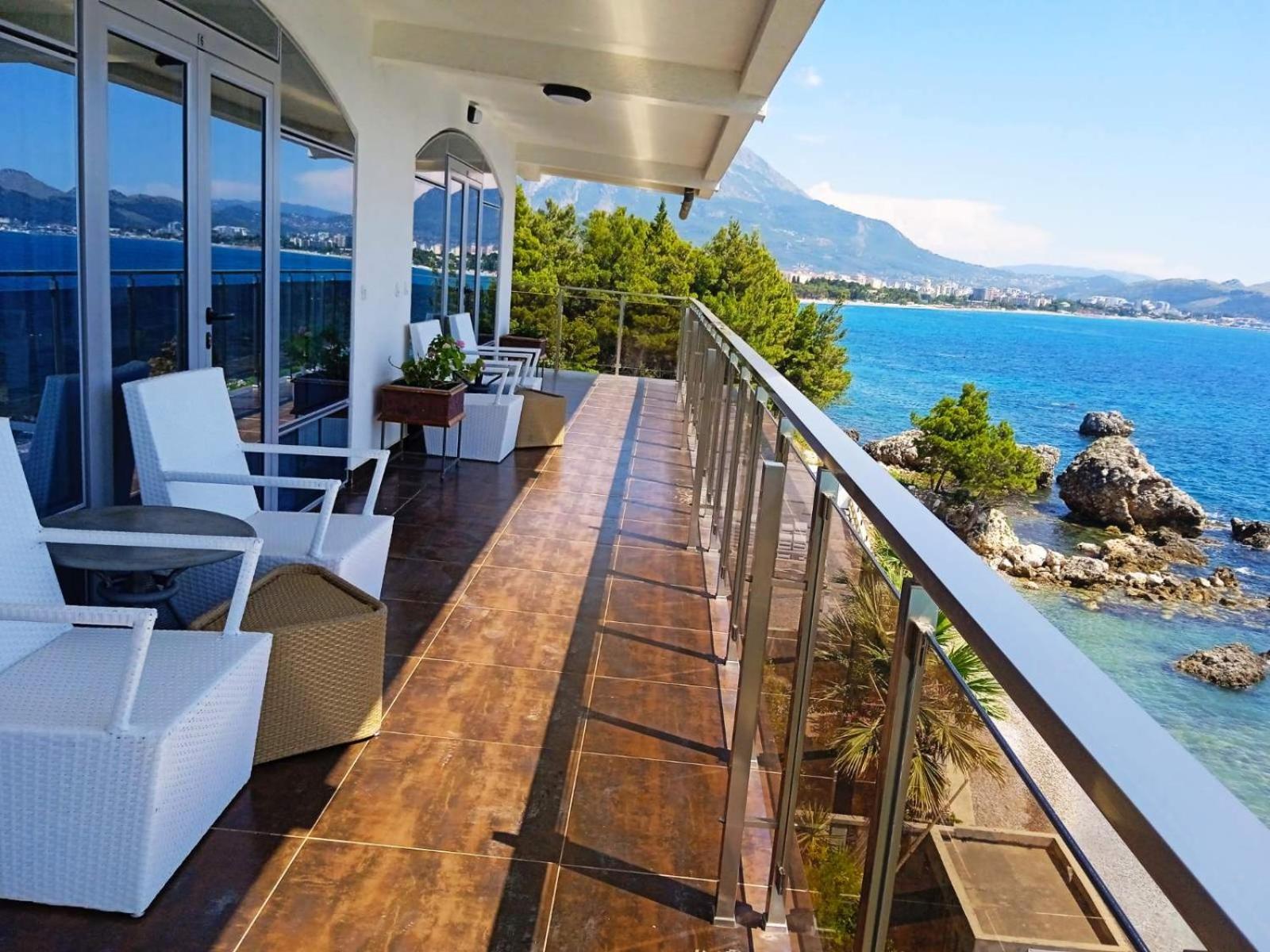 Sunset View Apartments بار الغرفة الصورة