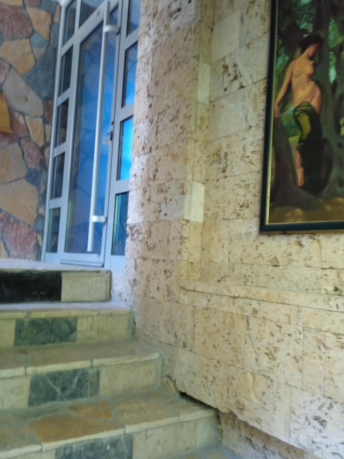 Sunset View Apartments بار الغرفة الصورة